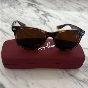 Ray-Ban Kids New Wayfarer Sunglasses - Havana Tortoise